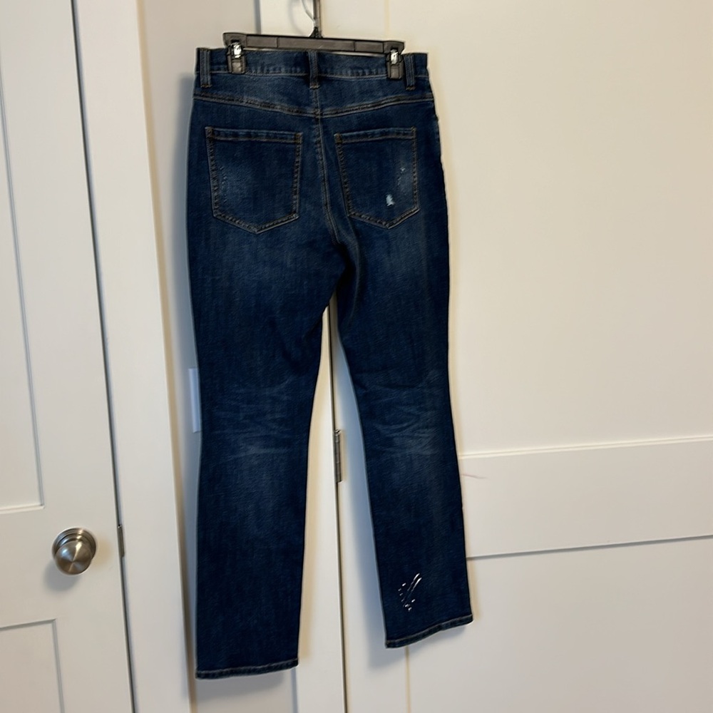 Denim - Picture 4 of 4